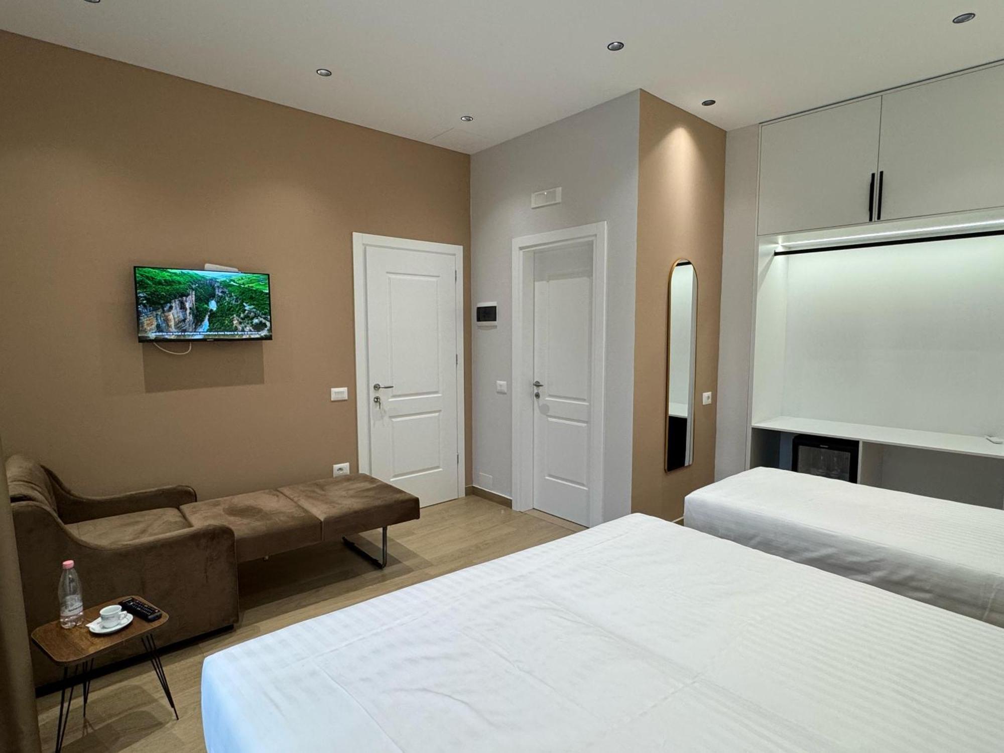 Kruja Townscape Rooms Eksteriør billede